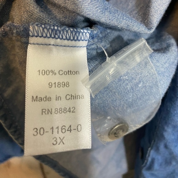 Woman Within Top Blue Chambray Denim Button Up Short Sleeve Plus Size 3X - Picture 4 of 5